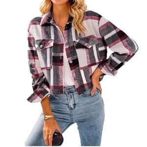 Jacket Plaid Women’s Medium Red Gray Black Casual Light Button Down Cropped D1